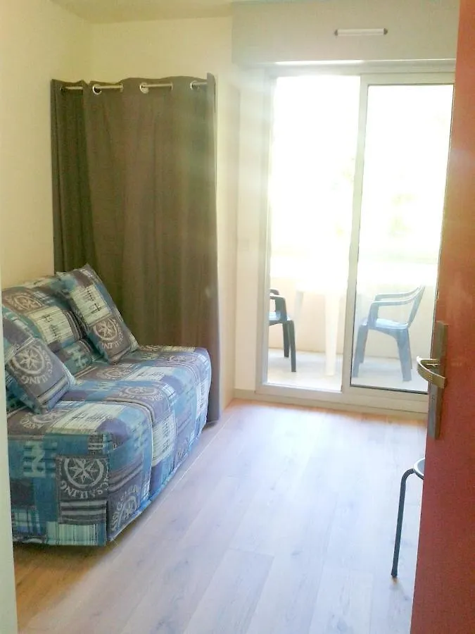 Appartamento Studio meublé avec Piscine Nice OUEST Quartier Fabron 0*,  Francia