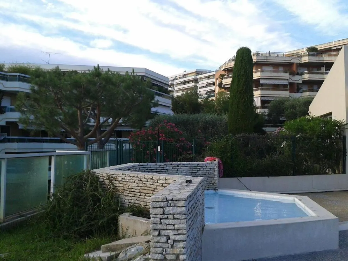 Appartamento Studio meublé avec Piscine Nice OUEST Quartier Fabron